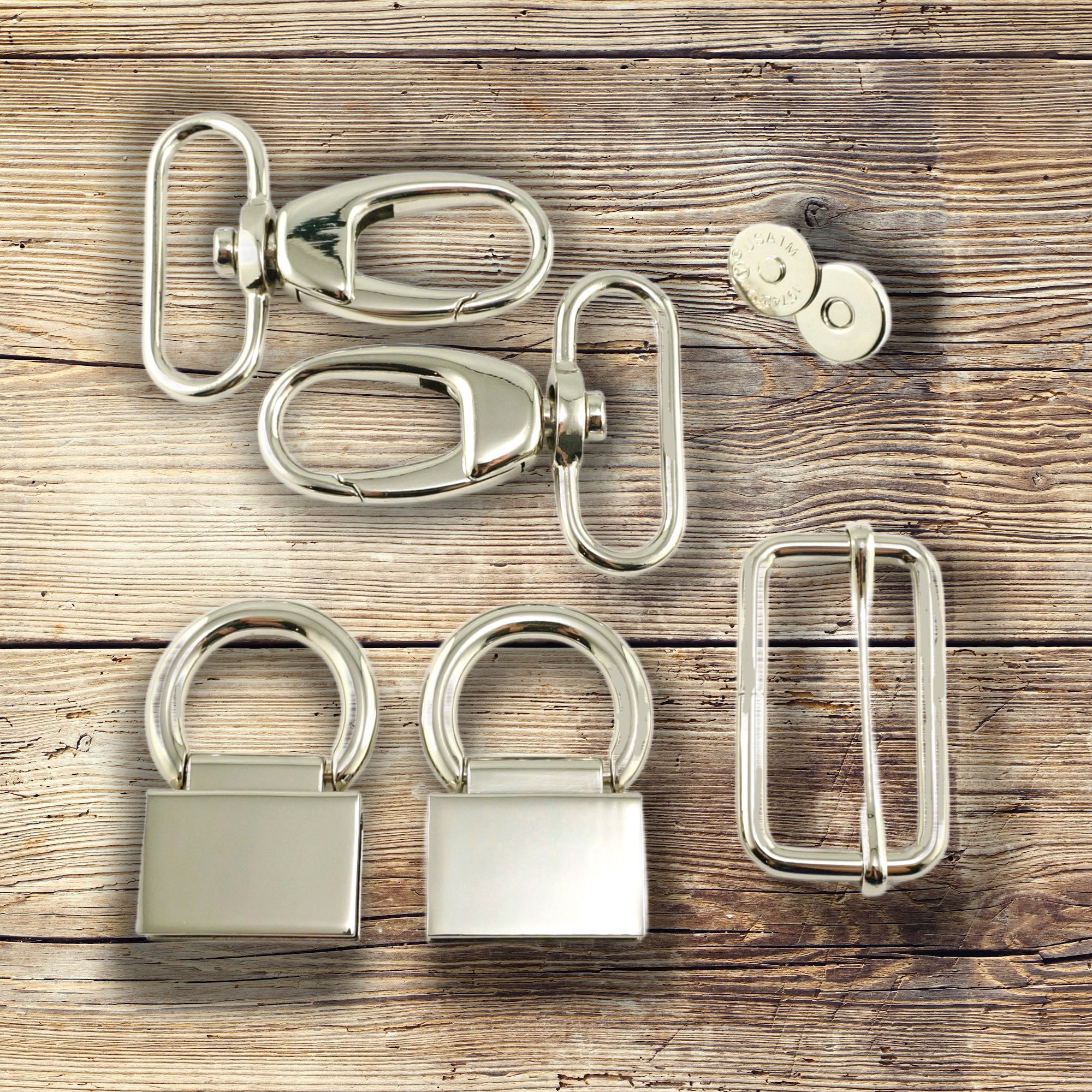 8 Sets Ring Turn Lock Clasp Purse Closure Twist Locks Fasteners Clip Clasp  Buckles for DIY Handbag Shoulder Bag Closure Purse Making Supplies with  Mini Screwdriver (4 Colors) : : Fashion