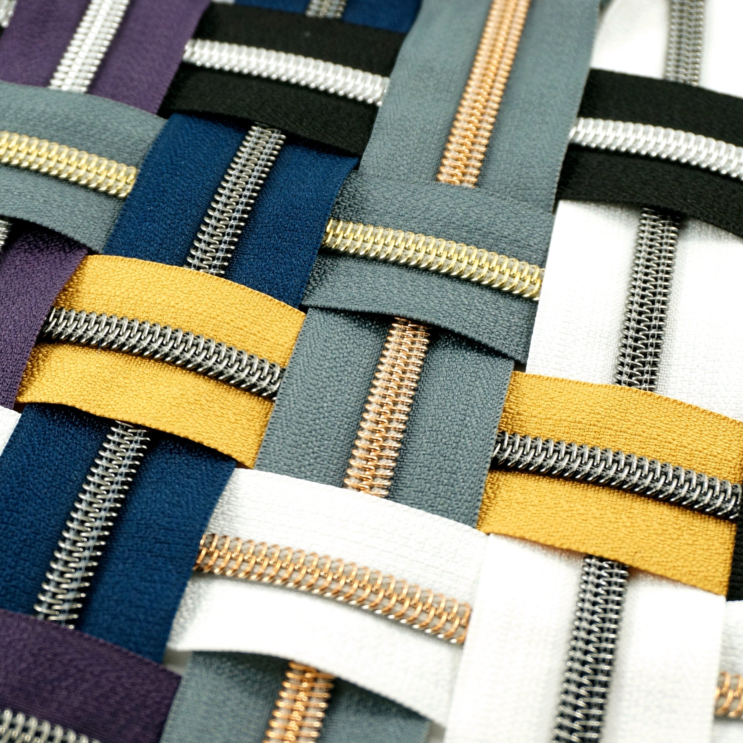 Bag Zippers for handmade bags. Emmaline Bags Inc.