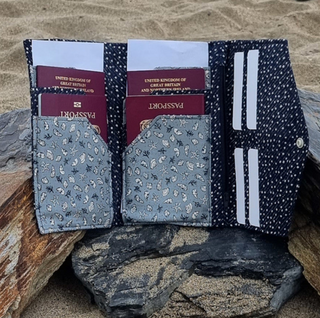 The Passport Folio by Sewing Patterns by Mrs H (Printed Paper Pattern)