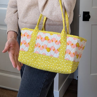 Altoona Tote by Ma Tante Quilting (Printed Paper Pattern) - Emmaline Bags Inc.-Sewing Patterns