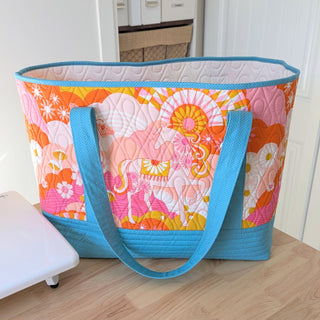 Altoona Tote by Ma Tante Quilting (Printed Paper Pattern) - Emmaline Bags Inc.-Sewing Patterns