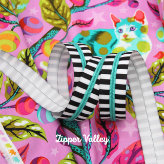 Aqua Chunky Zebra | Nylon Coil Zipper | Size 5 (3 Yards) - Emmaline Bags Inc. - Bag Zippers