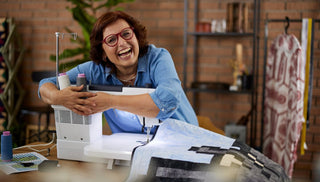 bernette 08 (b08) Straight Stitch Machine - Emmaline Bags Inc. - Sewing Machines