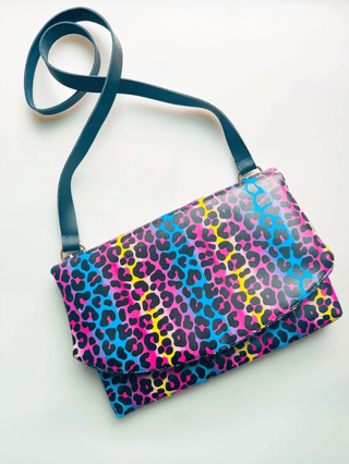 Carly Clutch (Paper Pattern) by Sew Hungry Hippie - Emmaline Bags Inc. - Sewing Patterns