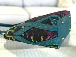 Class: Passion Flower Beginner 2 DAY Class - Fri & Sat, March 7 & 8, 2025 - Emmaline Bags Inc.