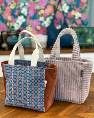 Class: The Fieldstone Tote - Friday, December 11th, 2026 - Emmaline Bags Inc.-Class
