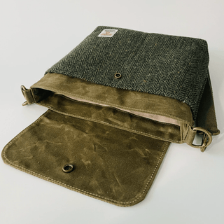 Class: The Sequoia Satchel by Hammerstitch - Friday, Dec 5th, 2025 - Emmaline Bags Inc. - Class