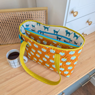 Divided Tablet Tote by Ma Tante Quilting (Printed Paper Pattern) - Emmaline Bags Inc.-Sewing Patterns