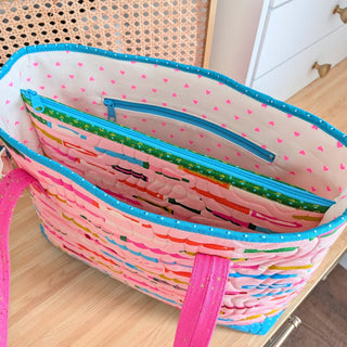 Divided Tablet Tote by Ma Tante Quilting (Printed Paper Pattern) - Emmaline Bags Inc.-Sewing Patterns