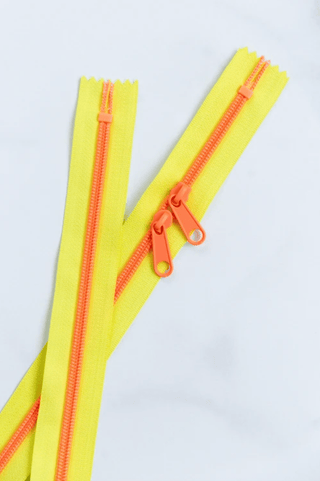 Highlighter | 30" Nylon Coil Zipper | *Size #5* with Two Pulls - Emmaline Bags Inc.-Bag Zippers