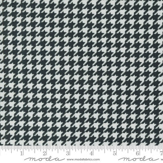 Houndstooth on Porcelain // Sable & Swan (1/4 yard) - Emmaline Bags Inc.