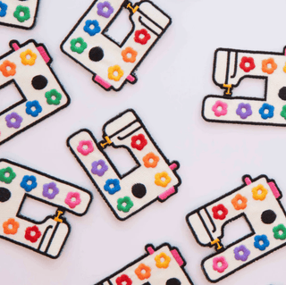 Iron-On Patch: Daisy Sewing Machine - Emmaline Bags Inc.-Sewing Supplies & Notions
