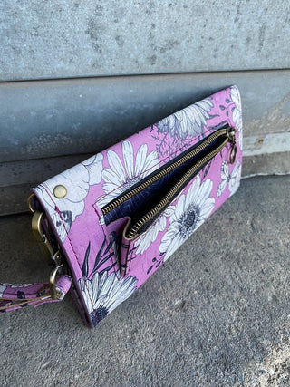 Juno Clutch Wallet (Paper Pattern) by SewGnar - Emmaline Bags Inc.