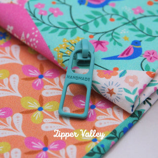 Modern 'Handmade' | Zipper Sliders with Pulls | Size 5 (5 Pack) - Emmaline Bags Inc. - Bag Zippers