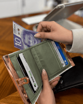 Paper Booklet Pattern | The Juniper Clasp Wallet - Emmaline Bags Inc. - Sewing Patterns