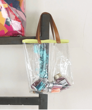 Sew Hungry Hippie • Clear Vinyl 10g • 18" x 18" PRECUT - Emmaline Bags Inc.