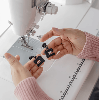 Sewing Machine | Zipper Sliders with Pulls | Size 5 (5 Pack) - Emmaline Bags Inc. - Bag Zippers