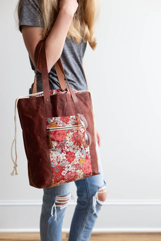 Class: The Firefly Tote - April 5, 2024 - Emmaline Bags Inc.