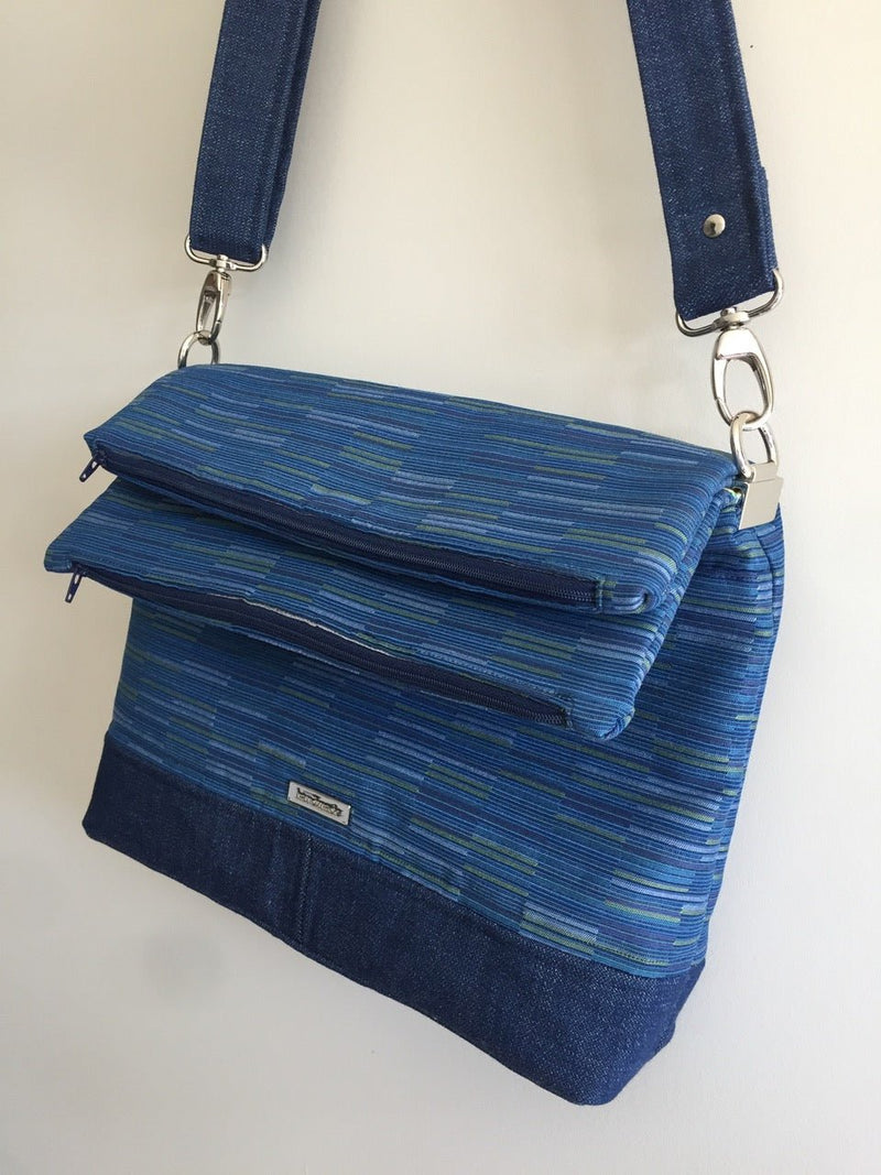 Double discount shoulder bags