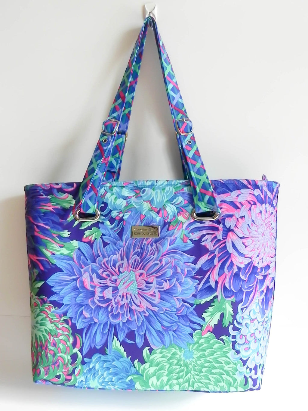PDF - The Totes Ma Tote - Emmaline Bags Inc.