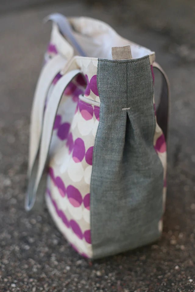 Super Tote by Noodlehead (Printed Paper Pattern) - Emmaline Bags Inc.