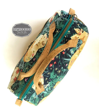The Tumbleweed Toiletry Bag by Blue Calla Sewing Patterns (Printed Paper Pattern) - Emmaline Bags Inc.